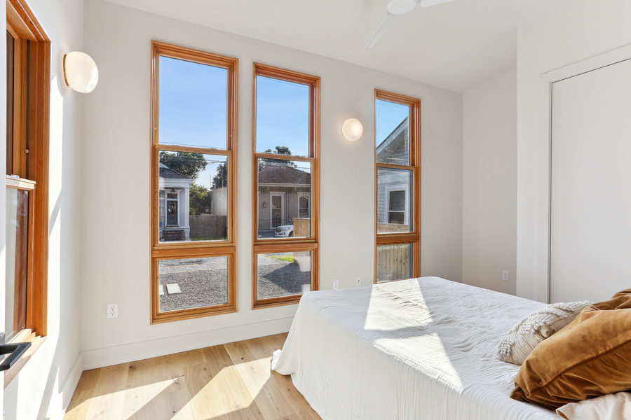 Sweeney Restoration work on 001-Pleasant St 22